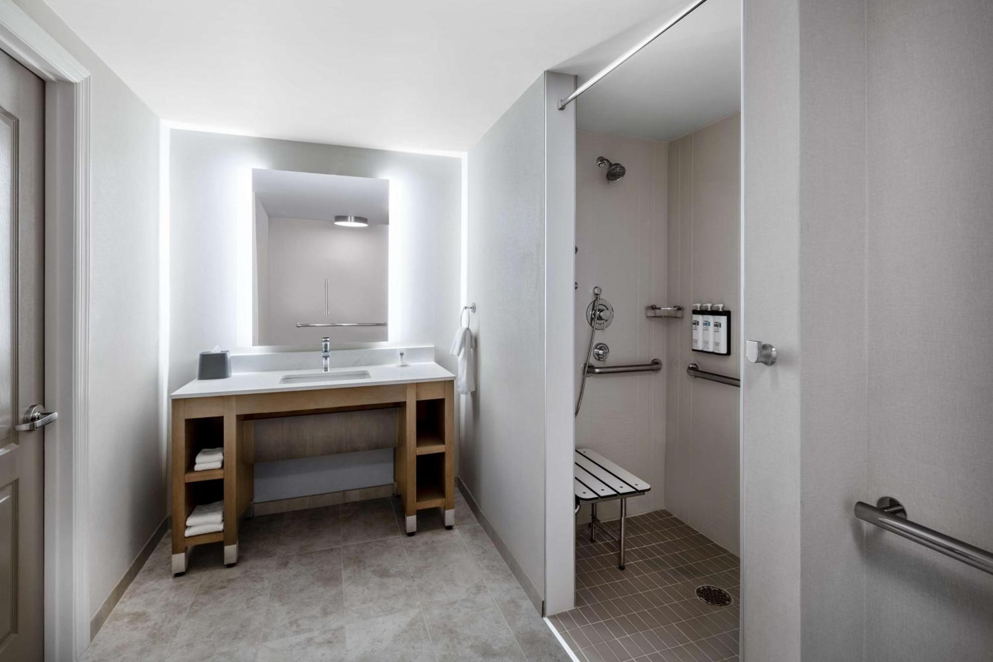 Hyatt House Colorado Springs Airport Hotel Bagian luar foto