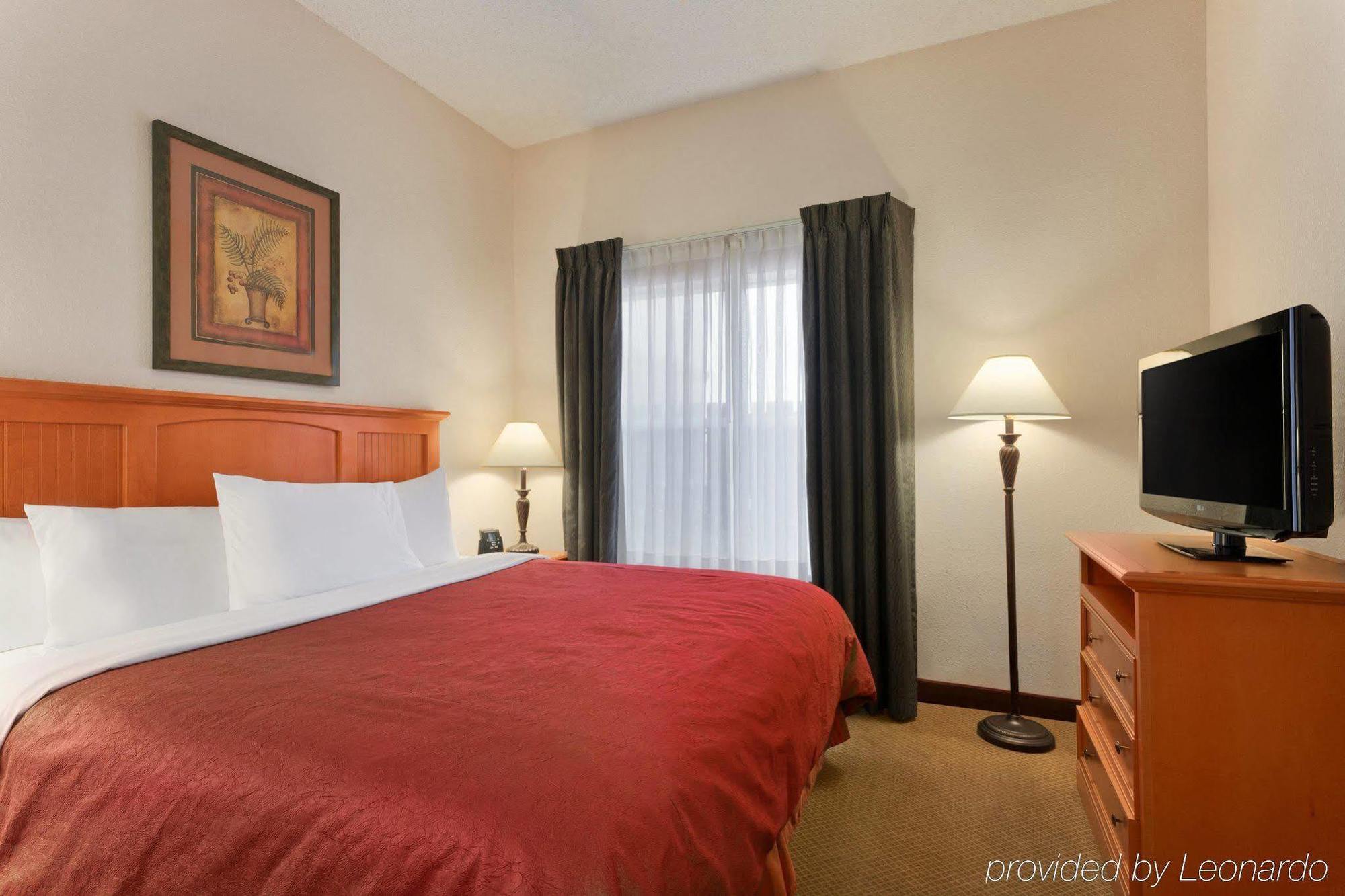 Hyatt House Colorado Springs Airport Hotel Bagian luar foto